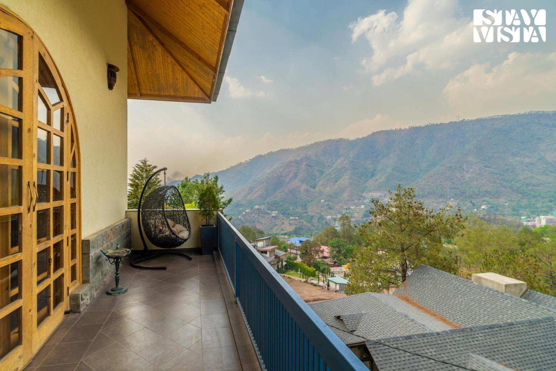 Stayvista At Sylvana Villas With Lawn, Bbq And Jacuzzi Kasauli Exterior foto