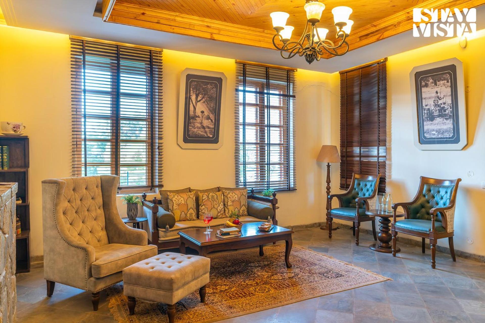 Stayvista At Sylvana Villas With Lawn, Bbq And Jacuzzi Kasauli Exterior foto