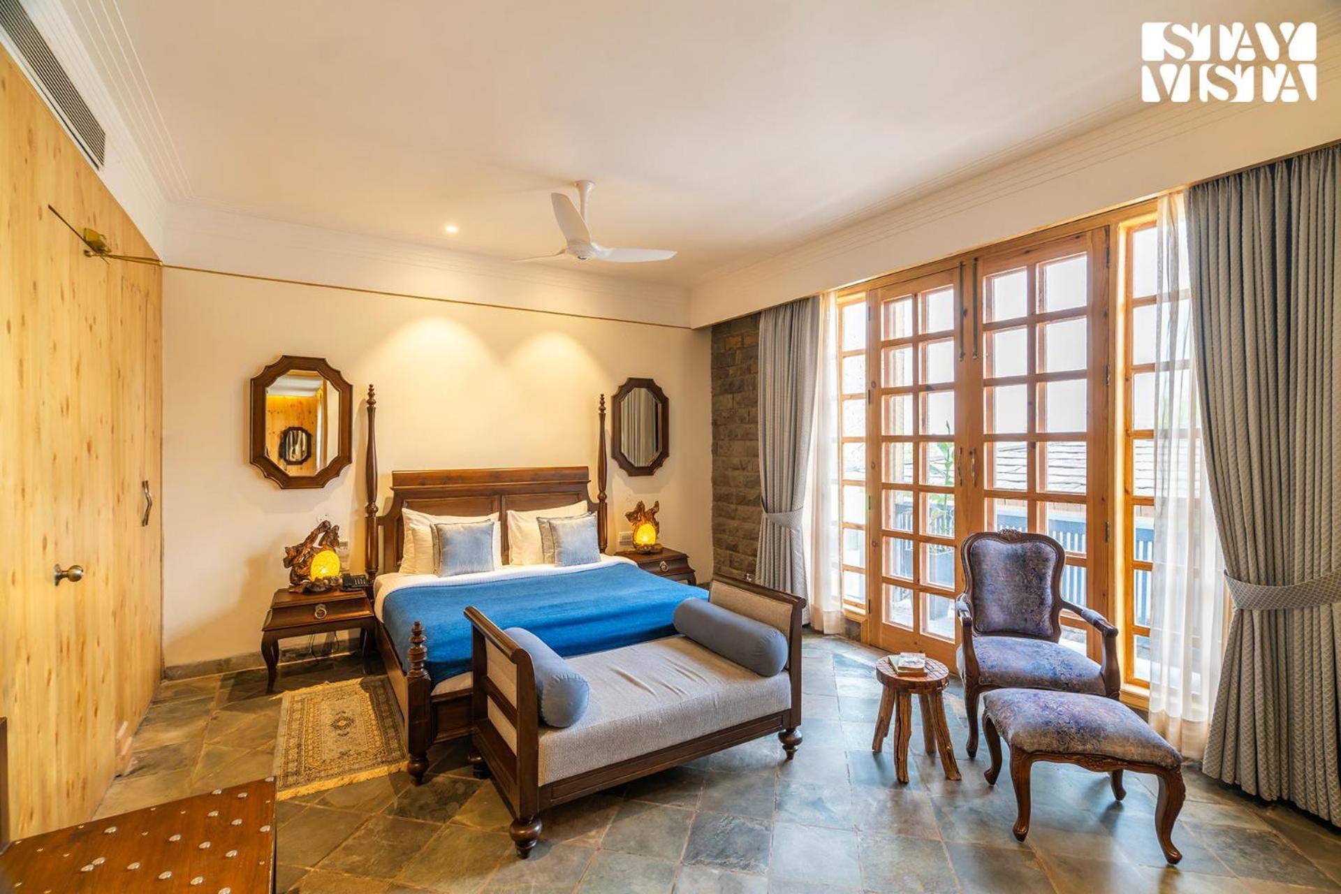 Stayvista At Sylvana Villas With Lawn, Bbq And Jacuzzi Kasauli Exterior foto